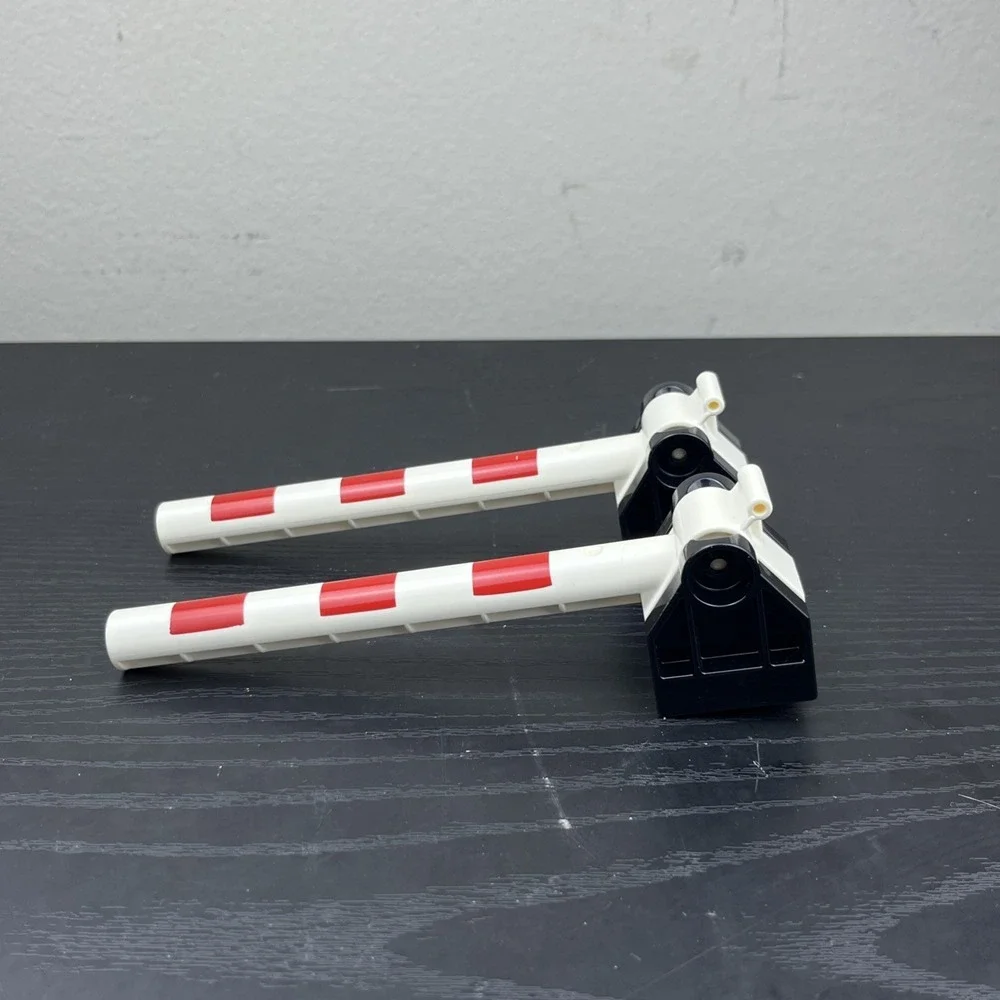 LEGO DUPLO Train Railway Crossing Barriers w/ Bases Lot of 2 Railroad Crossing